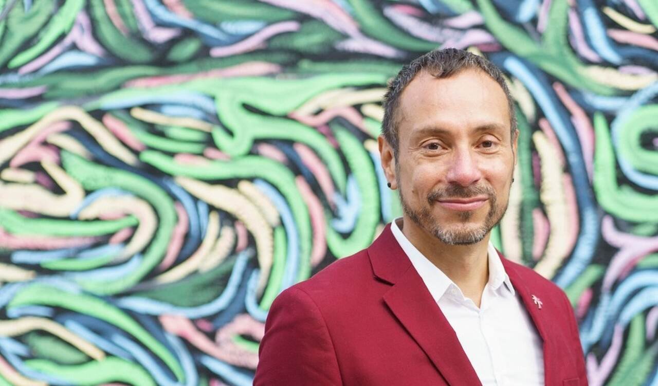 Panorama: Turismo LGBT+ pode movimentar US$ 521 bilhões até 2031; acolhimento influencia escolha dos destinos